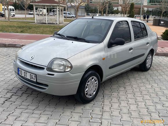 SM OTOMOTİV Renault Clio 1.4 RNA 2000 Model Konya