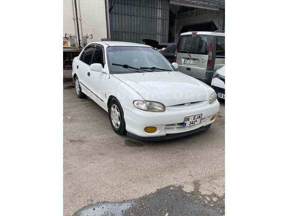 Sahibinden Hyundai Accent 1.3 GLS 1998 Model 