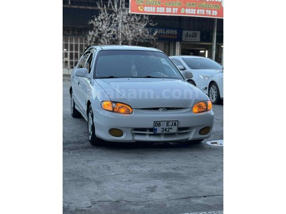 Sahibinden Hyundai Accent 1.3 GLS 1998 Model 