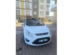 Sahibinden Ford C-Max 1.6 TDCi Titanium X 2014 Model  136.000 km Beyaz