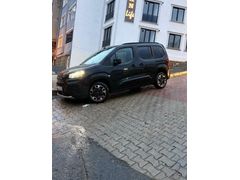 Sahibinden Fiat Doblo Combi 1.5 BlueHDi Premio Plus 2025 Model İstanbul
