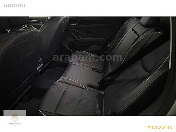 ROYAL ÖZLÜCE CARS | 2025 VW TAYRON HATASIZ BOYASIZ 8.500 KM