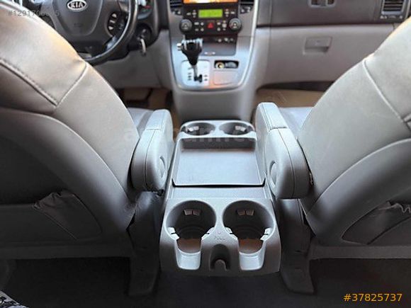 KİA CARNİVAL 7 KİŞİLİK KOLTUK ISITMA NAVİGASYON GERİ GÖRÜŞ