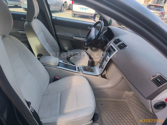 Sahibinden Volvo S40 1.6 D Dynamic 2011 Model 