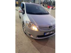 Sahibinden Toyota Auris 1.4 D-4D Comfort Extra 2012 Model 