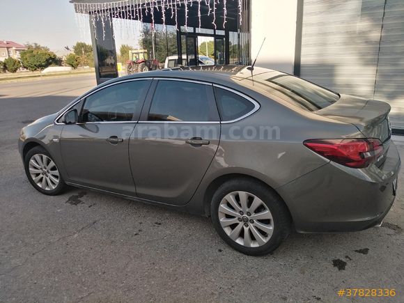 Otomatik Opel Astra 1.4 T Edition Plus 2020 Model  59350 km Gri