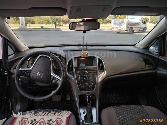 Otomatik Opel Astra 1.4 T Edition Plus 2020 Model  59350 km Gri
