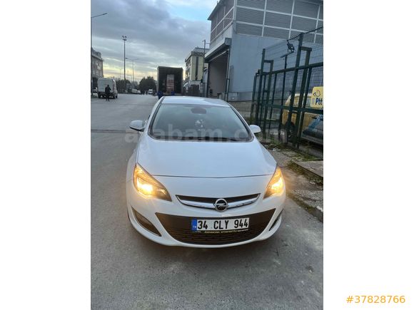 Sahibinden Opel Astra 1.3 CDTI ecoFLEX Enjoy Plus 2012 Model İstanbul 143.000 km Beyaz