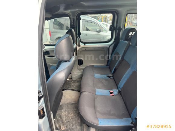 Sahibinden Renault Kangoo Multix 1.5 dCi Authentique 2008 Model  289.000 km Gri