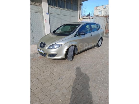 Seat Toledo 1.6 Reference 2005 Model