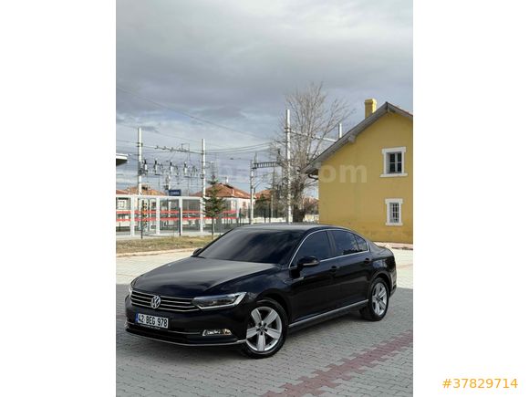 Sahibinden Volkswagen Passat 2.0 TDi BlueMotion Comfortline 2015 Model  285.000 km Siyah