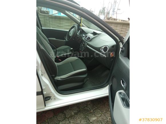 Sahibinden Renault Clio 1.2 Authentique 2011 Model