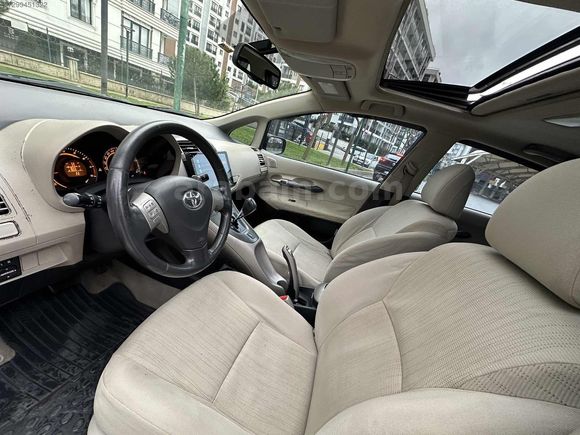 2008 KUSURSUZ TEMİZLİKTE SUNROOFLU TOYOTA AURİS 1.6 OTOMATİK
