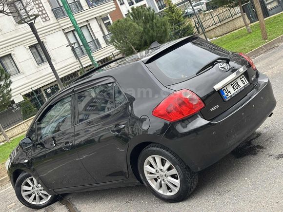 2008 KUSURSUZ TEMİZLİKTE SUNROOFLU TOYOTA AURİS 1.6 OTOMATİK