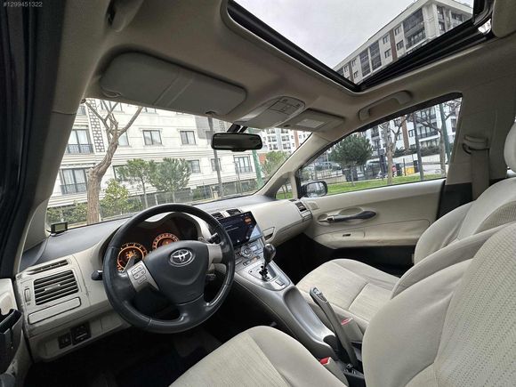 2008 KUSURSUZ TEMİZLİKTE SUNROOFLU TOYOTA AURİS 1.6 OTOMATİK