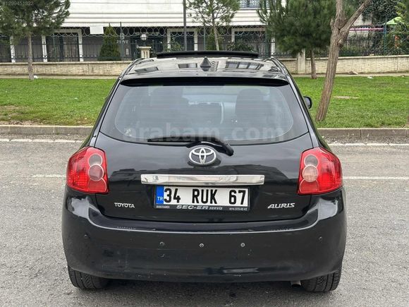 2008 KUSURSUZ TEMİZLİKTE SUNROOFLU TOYOTA AURİS 1.6 OTOMATİK