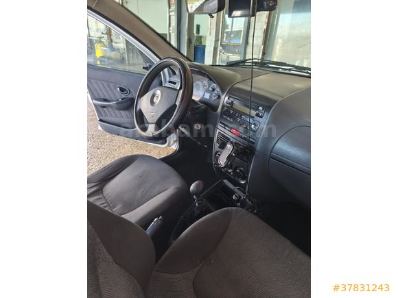 Sahibinden Fiat Palio 1.4 Fire Active Sole 2009 Model klimalı