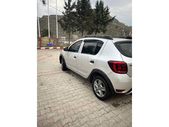 Sahibinden Dacia Sandero 1.5 dCi Stepway 2017 Model 