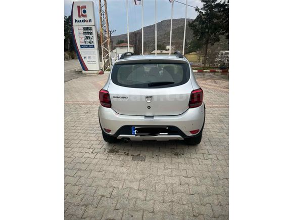 Sahibinden Dacia Sandero 1.5 dCi Stepway 2017 Model 