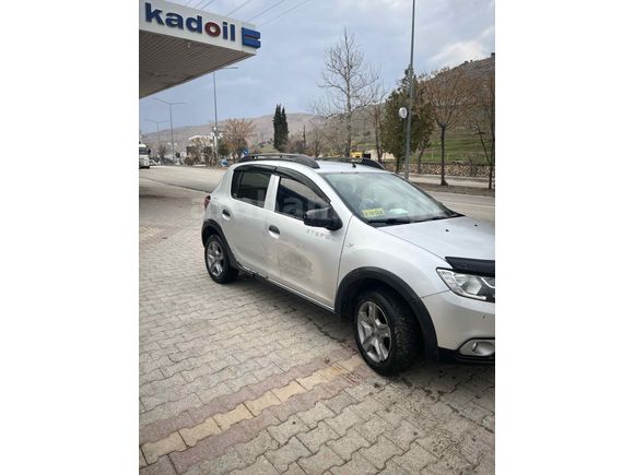 Sahibinden Dacia Sandero 1.5 dCi Stepway 2017 Model 