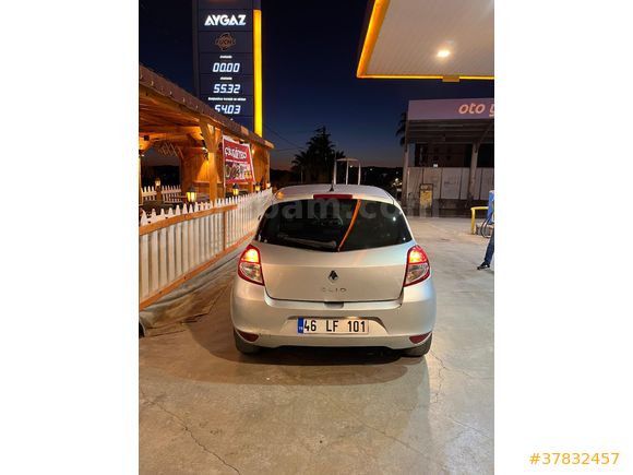 Sahibinden Renault Clio 1.5 dCi Extreme 2011 Model