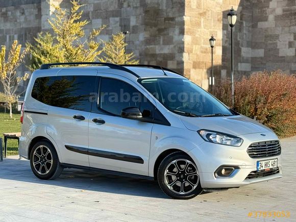 Sahibinden 18 binde  Ford Tourneo Courier 1.5 TDCi Titanium Plus 2023 Model 