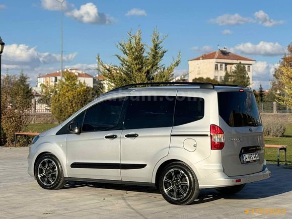 Sahibinden 18 binde  Ford Tourneo Courier 1.5 TDCi Titanium Plus 2023 Model 