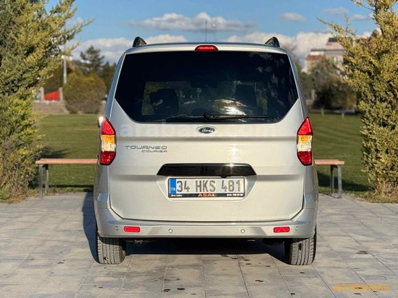 Sahibinden 18 binde  Ford Tourneo Courier 1.5 TDCi Titanium Plus 2023 Model 
