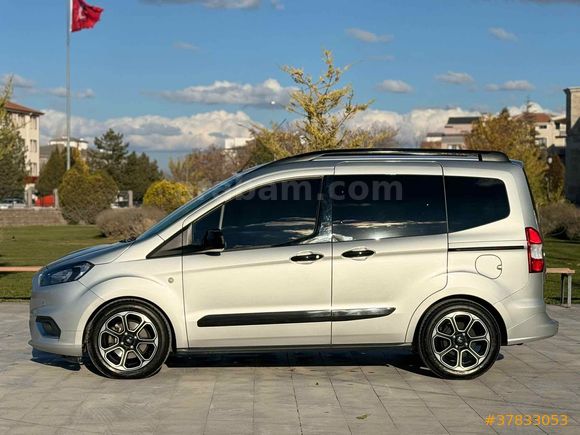 Sahibinden 18 binde  Ford Tourneo Courier 1.5 TDCi Titanium Plus 2023 Model 