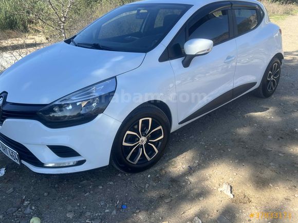 Sahibinden Renault Clio 0.9 TCe Joy 2020 Model 