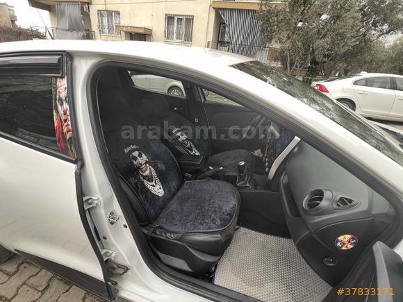 Sahibinden Renault Clio 0.9 TCe Joy 2020 Model 