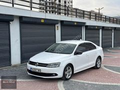 2012 MODEL JETTA 1.6 TDİ BOYASIZ - HATASIZ