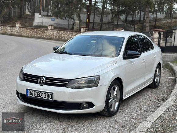 2012 MODEL JETTA 1.6 TDİ BOYASIZ - HATASIZ