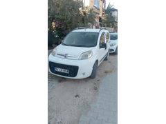 Sahibinden Fiat Fiorino Combi 1.3 Multijet Emotion 75lik 2015 Model 158000 km Beyaz ağır hasarlı değildir normal tramer 8000tl kesinlikle airbag orjna