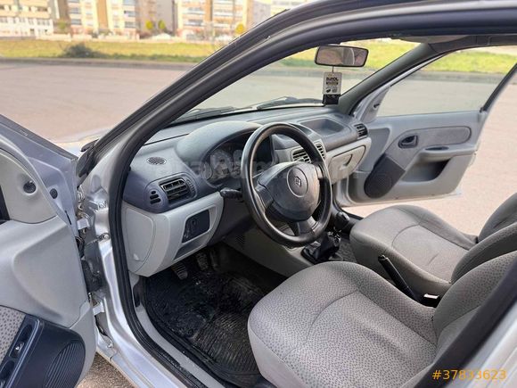 Sahibinden Renault Clio 1.5 dCi Alize 2006 Model 