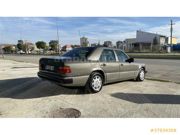 Sahibinden Mercedes - Benz 200 E 1993 Model 