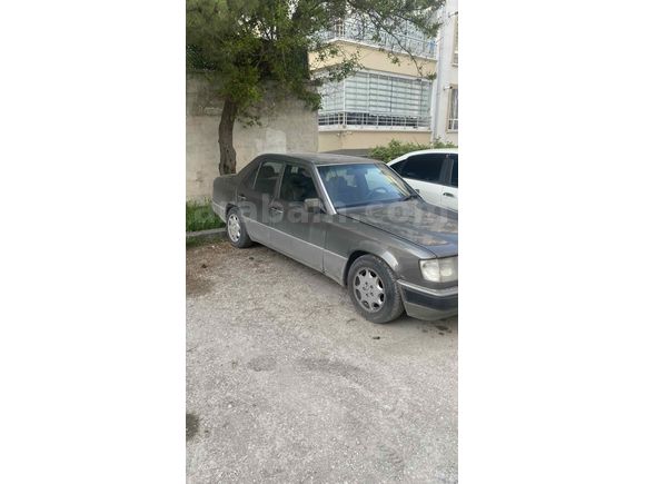 Sahibinden Mercedes - Benz 200 E 1993 Model 