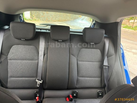 SON FIYAT...HATASIZ BOYASIZ TRAMERSIZ 2023 MODEL 31 BIN KM DE MANUEL CLIO TOUCH PAKET