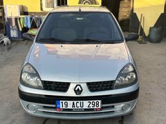 Sahibinden Renault Clio 1.5 dCi Authentique 2003 Model 
Motor yeni yapıldı 
*Disk Balat’a sıfırlandı 
*klima ve petek  bakımı yapıldı (peter sıfır)