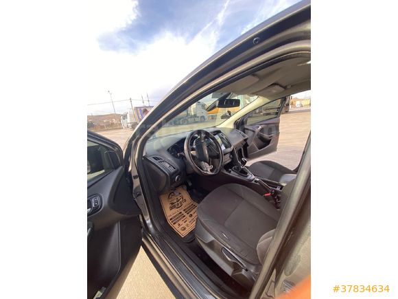Sahibinden Ford Focus 1.6 TDCi Style 2015 Model