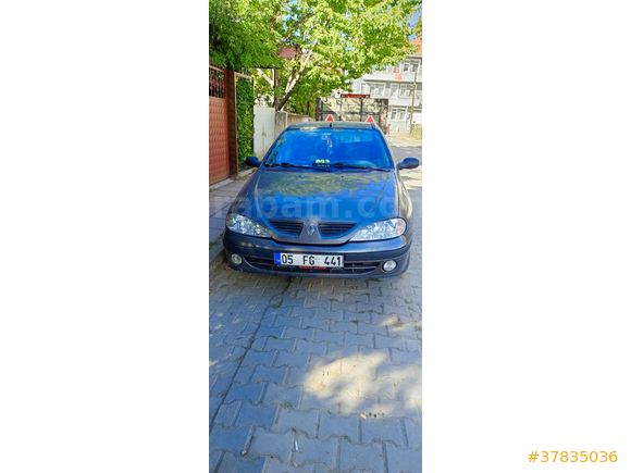 Sahibinden Renault Megane 1.6 8walf 2000 Model  277 km Bej