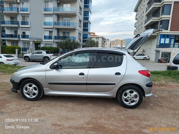 Sahibinden Peugeot 206 1.4 Desire 2004 Model  233.658 km Gri