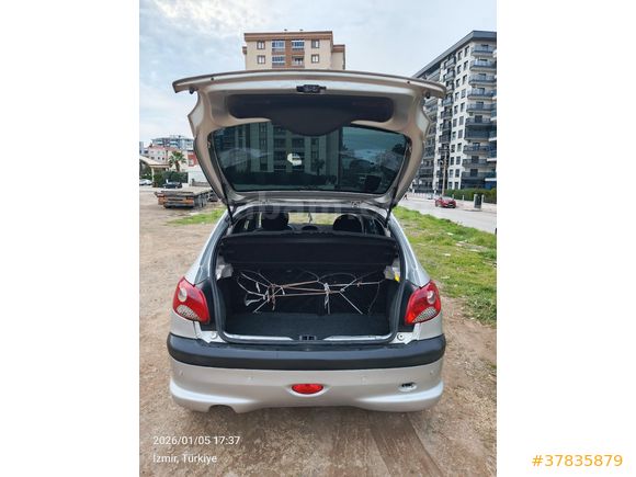 Sahibinden Peugeot 206 1.4 Desire 2004 Model  233.658 km Gri