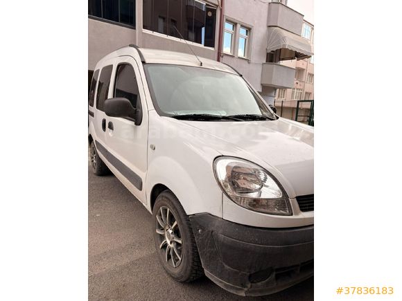 Sahibinden Renault Kangoo 1.5 dCi Authentique 2004 Model  270.000 km Beyaz