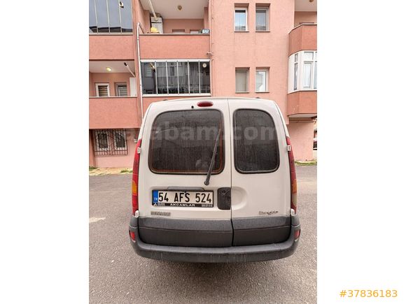 Sahibinden Renault Kangoo 1.5 dCi Authentique 2004 Model  270.000 km Beyaz