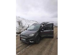 Sahibinden Ford Tourneo Courier 1.5 TDCi Black Line 2018 Model 