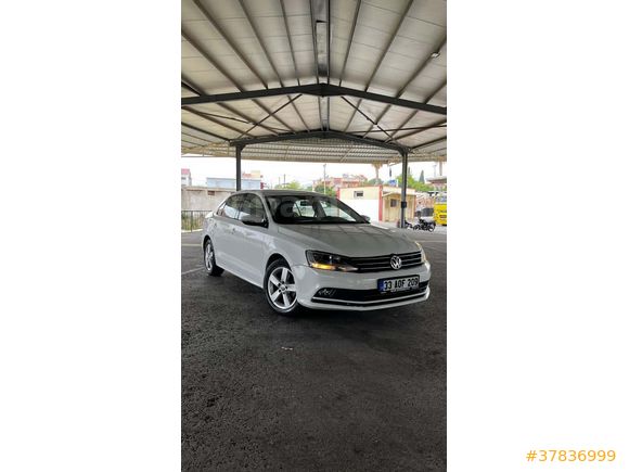 Sahibinden Volkswagen Jetta 1.6 TDi Trendline 2015 Model  200.000 km Beyaz