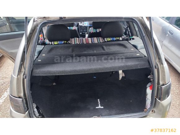 Sahibinden Lada Vega 1.5 2001 Model