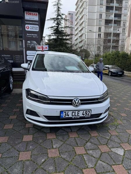 Galeriden Volkswagen Polo 1.6 TDi Comfortline 2019 Model İstanbul 140.000 km Beyaz