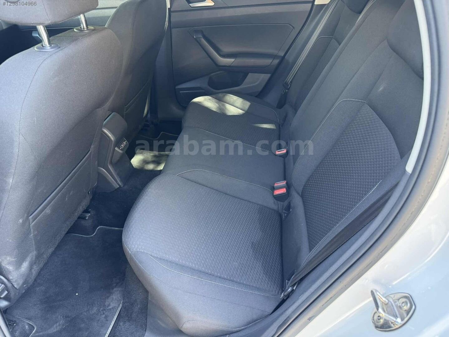 Galeriden Volkswagen Polo 1.6 TDi Comfortline 2019 Model İstanbul 140.000 km Beyaz 2